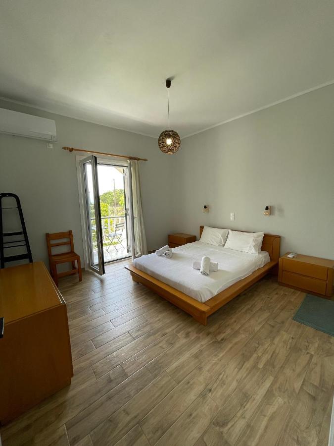 Cosy Apartment With Sea View Close To The Beach Никиана Экстерьер фото